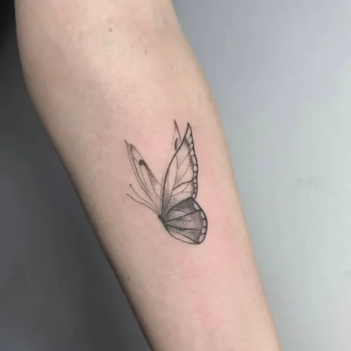 Línea fina (5) Tatuajes línea fina Madrid