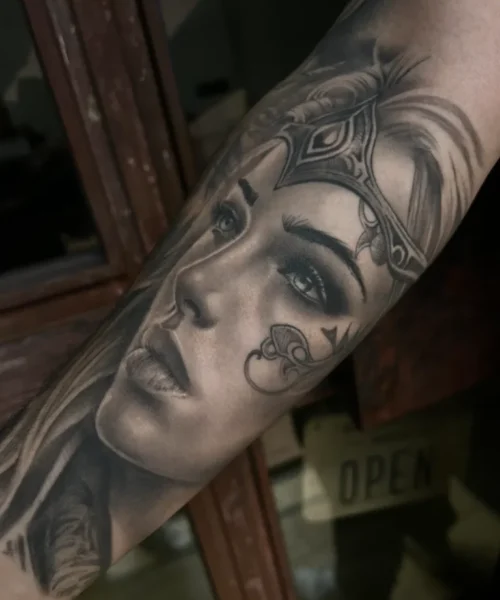 Realismo (1) Realismo (1)